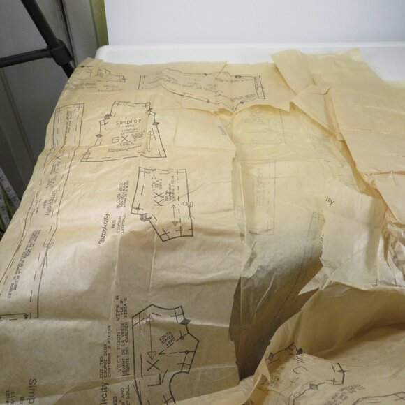 Simplicity 8333 Sewing Pattern 11.5 & 12.5" tall Doll Clothes INCOMPLETE see all - Picture 14 of 16